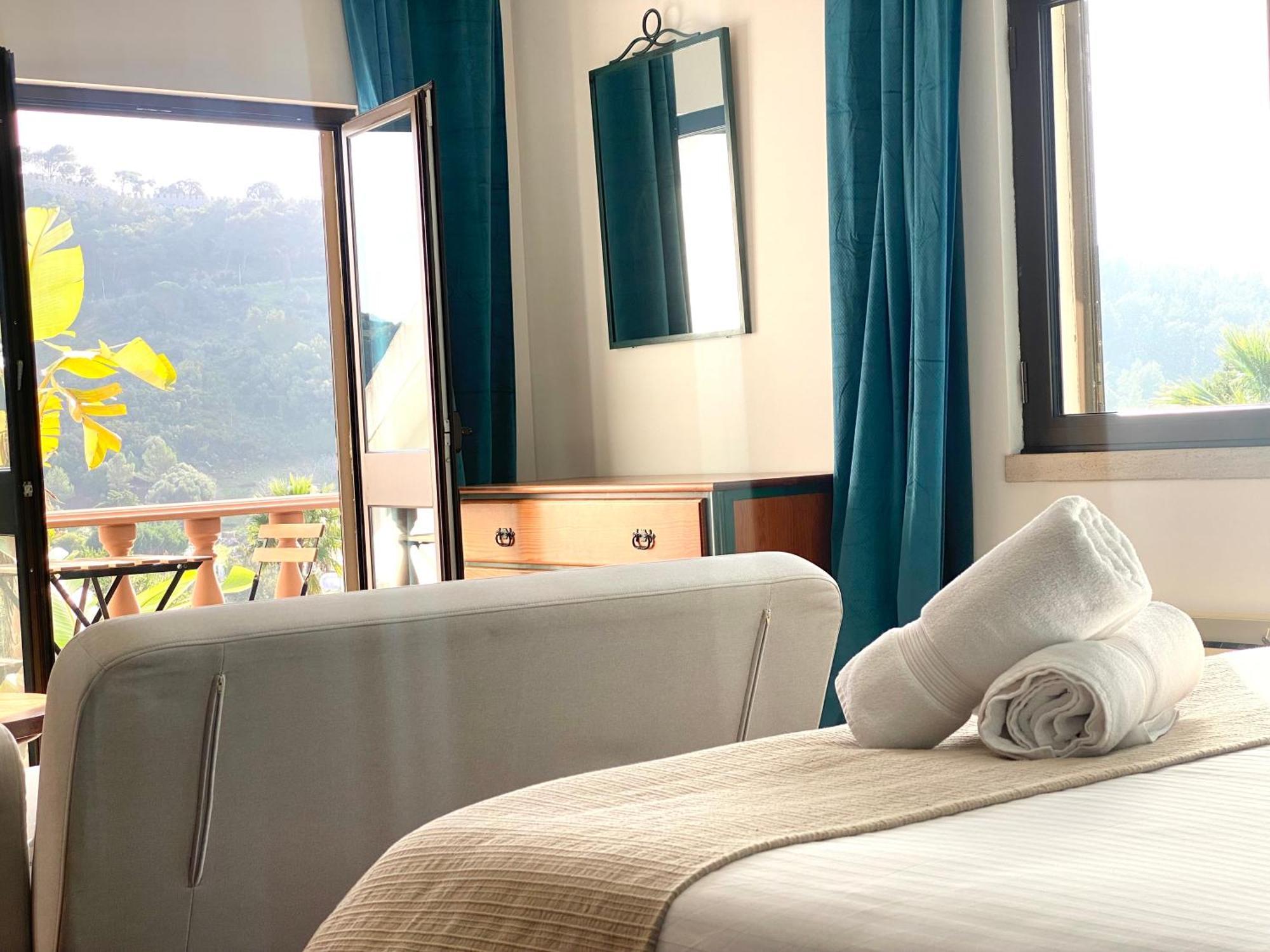 Hotel Casa Calidris - Bed, Wine & Breakfast Sesimbra Esterno foto